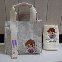 Gambar hampers souvenir handuk 30x70cm dengan bordir gambar dari tasgiving undefined 2 Tokopedia