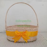 Gambar Keranjang rotan parcel bentuk oval tangkai / Keranjang hampers cantik - hitam kotak, P=26cm L=18,5cm dari Ahadi-Shop Tableware undefined 5 Tokopedia
