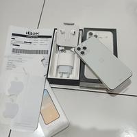 Gambar iphone 11 pro 512gb silver ibox sep 2022 batre 96% kondisi like new dari kennacell undefined 1 Tokopedia