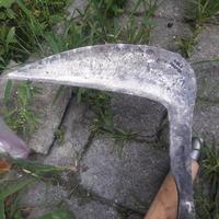 Gambar sabit rumput super tajam buatan pande besi wonosobo dari musafir farm undefined 2 Tokopedia