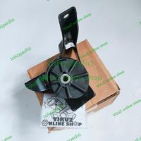 Gambar ENGINE MOUNTING PANGKON DUDUKAN MESIN KANAN SUZUKI KARIMUN ESTILO 3CYL dari Viruz Online Shop undefined 5 Tokopedia
