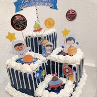 Gambar Cake ultah tingkat sudut astronot - 25 dari DAPUR KENZIE undefined 3 Tokopedia