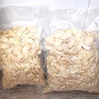 Gambar ALMOND SLICE RAW 250GR MURAH / KACANG ALMOND SLICE MENTAH dari toko88sby undefined 4 Tokopedia