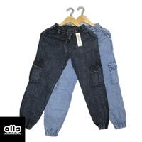 Gambar Celana Panjang Cargo Joger Wanita Snow / Celana Cargo Jeans Wash - Snow-Black dari Alls_Collection undefined 1 Tokopedia