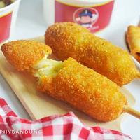 Gambar Corndog Full Mozzarella Frozen dari Delicious Bali undefined 2 Tokopedia