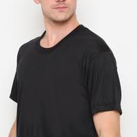 Gambar Transmart - Clotte Kaos Oblong Pria Kerah O Hitam dari Toko Winano undefined 4 Tokopedia