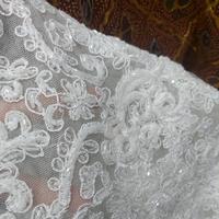 Gambar [Hot sale] [Penawaran khusus] [Live] atasan kebaya brokat tile bordir leher (full payet tangan) / Baju Wanita Pesta Wisuda Payet Tile  Kondangan Mewah - putih BW, S dari kebayaefri undefined 5 Tokopedia