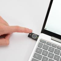 Gambar YubiKey Bio - FIDO Edition USB Type A FIDO 2 Certified Security Key - Bio - USB A dari Cavalese undefined 5 Tokopedia