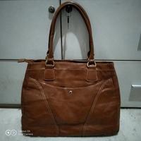 Gambar tas elite 38x28 full leather preloved second dari Salamah Bugisindo Wisata undefined 2 Tokopedia