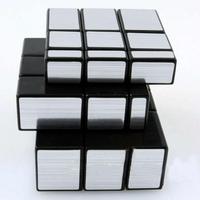 Gambar Rubik Unik Mainan Anak Dewasa Cube Magic Puzzle New Style 3 x 3 x 3 - Golden dari Lhelur undefined 3 Tokopedia