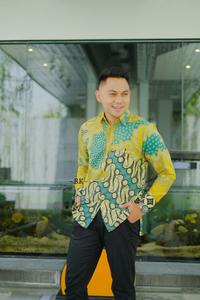 Gambar Baju Batik Couple Modern Lengan Panjang Katun Motif Seno Gede Kuning - Pria, XXL dari Batik Rhizqy Pekalongan undefined 2 Tokopedia