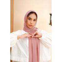 Gambar MEIRA PLEATS PASHMINA - Milo, 180x75 cm dari Benang Hijab undefined 5 Tokopedia