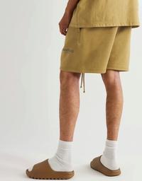 Gambar Fear of God Essentials FW21 Shorts Amber - M dari kyoorkicks undefined 3 Tokopedia