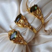 Gambar 14k CINCIN EMAS MOLDAVITE dari CRYSTAL.LIM undefined 3 Tokopedia