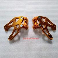 Gambar Standhook setelan rantai variasi satria fu 150 - Red dari Central Variasi undefined 3 Tokopedia