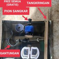 Gambar Kandang Sangkar Burung Besi Lipat No 2 untuk Jalak BEO KACER Murai dengan Tempat Minum Makan Tangkaran Gantungan Pion dan Tatakan Alas Bawah dari HERU.KENARI undefined 2 Tokopedia