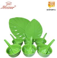 Gambar Parcel Hampers Lebaran Set Mangkok Piring Saji Polos Hoover Melamine - Hijau Polos dari Enportu Home Living undefined 1 Tokopedia