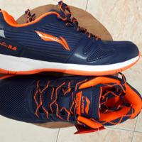 Gambar Sepatu Badminton Lining Attack G8 dari May Sport & Music undefined 2 Tokopedia