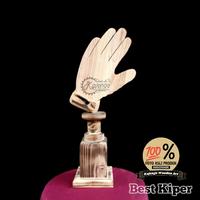Gambar Piala Kayu Sepak Bola Futsal Karakter Unik - Top Scorer dari Kajenge Shop undefined 2 Tokopedia