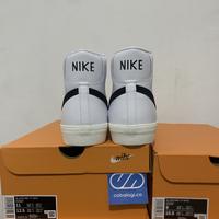 Gambar Nike Blazer Mid 77 vintage black white - 44 dari COBALAGI.CO undefined 3 Tokopedia