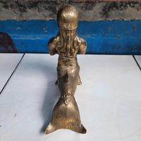 Gambar Patung Ikan Putri Duyung Kuningan Besar Antik dari Graha Antik Collections undefined 4 Tokopedia