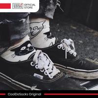 Gambar CoolDeSocks Original | Kaos Kaki Motif - White and Black Cats dari CoolDeSocks undefined 1 Tokopedia