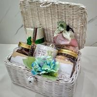 Gambar hampers lebaran premium/ramadhan/idul fitri/parsel lebaran ready dari Vaganza Kids undefined 1 Tokopedia