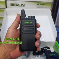 Gambar HT BERLIN BL238 POWER 5 WATT 1 BOX ISI 2PCS ORIGINAL 100% dari DUNIA HT KOMUNIKASI undefined 2 Tokopedia