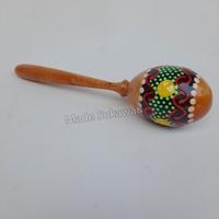 Gambar Alat musik marakas shaker telor 21cm lukis painting mainan anak - Clear polos dari MadeSukawati undefined 5 Tokopedia