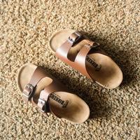 Gambar Sandal Selop Strap 2 Arizona Anak Laki-laki Coklat Reguler - 34 dari HUNEYBEE SHOES undefined 1 Tokopedia