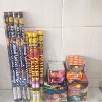 Gambar Kembang Api Paket Hemat 01 Roman Candle Dan Cake Ukuran 0,8 Inch - PAKET (A) dari Jakarta Fireworks undefined 3 Tokopedia