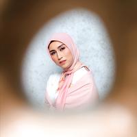 Gambar MAETALA - Super Fine Gradient Scarf Roseanna - Jilbab dari Maetala Indonesia undefined 2 Tokopedia