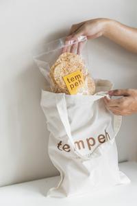 Gambar Keripik Tempeh Family Size 500 grams dari Tempeh Chips ID undefined 3 Tokopedia