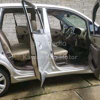 Gambar Sarung Jok Mobil Suzuki Karimun Estilo Freelander Bintik Kombinasi - Sewarna dari Kawan Kita Motor KKM undefined 1 Tokopedia