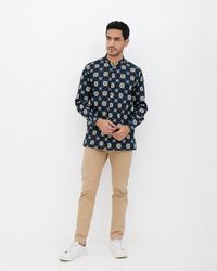 Gambar Koko Raya Vol5 ALDEBARAN Lengan Panjang Hitam Printing 100% Katun - M dari Aldebaran Wear undefined 3 Tokopedia