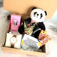 Gambar Kado Ulang Tahun Cewek Kado Anniversary Hampers Cewek Jam Tangan dari Kado Unik Malang undefined 4 Tokopedia