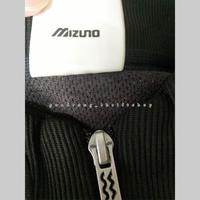 Gambar jaket tracktop mizuno superstar original second dari ARJ_24 undefined 5 Tokopedia
