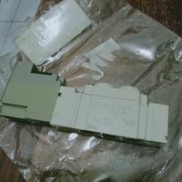 Gambar SOLENOID VALVE SMC SY5120-5Y0-01F ORIGINAL ASLI dari elektrikal komponen undefined 2 Tokopedia