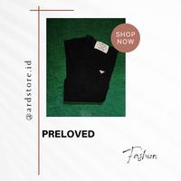 Gambar Preloved Jeans Prada hitam import dari ardstore. undefined 1 Tokopedia