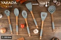 Gambar Spatula Kitchen Utensils Anti Leleh Double Silicone Y-203 Gagang Kayu - F SOLID SPOON dari Ollahomeliving undefined 1 Tokopedia