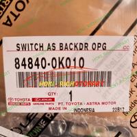 Gambar Switch Tombol Pintu Bagasi Innova Reborn Original 84840-0k010 dari HokiRichotopart undefined 4 Tokopedia