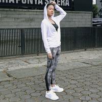 Gambar Jacket Running Wanita/ Jaket Sporty Branded/ Pakaian Olahraga Wanita - Biru Muda, S dari Cargo Factory Outlet undefined 2 Tokopedia