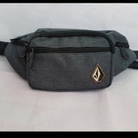 Gambar waist bag tas pinggang selempang kompek pria volcom dari D55Shop1 undefined 2 Tokopedia