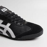 Gambar Onitsuka Tiger Mexico 66 Deluxe Leather Japan Black White Sepatu Pria dari cagurdeni12 undefined 3 Tokopedia