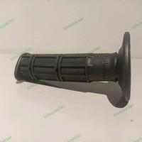 Gambar GLINTZ GARAGE l DOMINO HANDGRIP MONO COLOUR MADE IN ITALY dari GARAGE 57 undefined 5 Tokopedia