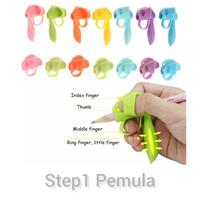 Gambar Atk Alat Bantu Belajar Menulis or Writing Grip Pensil Holder Tools - step2 type2, random dari Pingstore undefined 2 Tokopedia