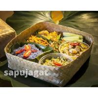 Gambar BESEK ANYAMAN BAMBU 20X20 SEPASANG / BESEK DAGING / BESEK KOTAK NASI dari jagat123 undefined 1 Tokopedia