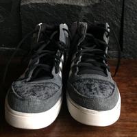 Gambar sepatu sekolah running adidas neo original bekas ukuran 38.5 dari garageshoesjkt undefined 3 Tokopedia