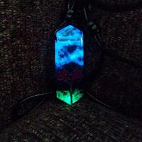 Gambar Kalung pria wanita glow in the dark edelweis 2 colour dari agnia_ol_shop undefined 3 Tokopedia