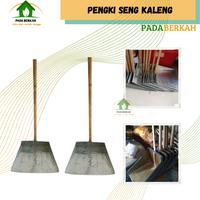 Gambar Pengki Sampah Seng Serok Termurah Gagang Kayu Kualitas Super Awet dari Toko Berkah Abadi 47 undefined 2 Tokopedia